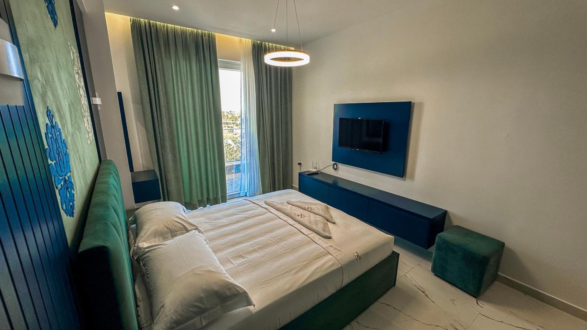 Apartment Ekam Sun