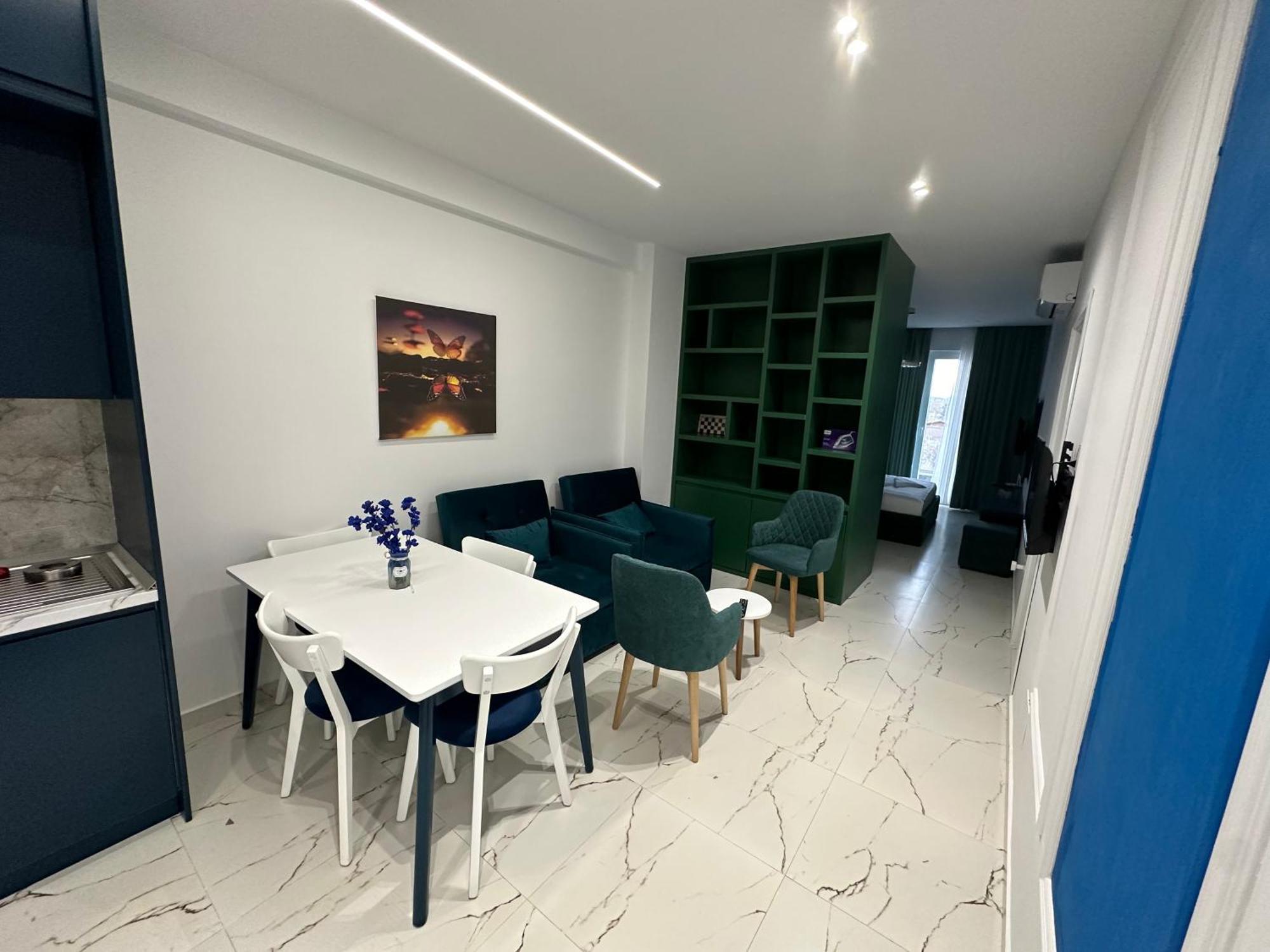 Apartment Ekam Sun
