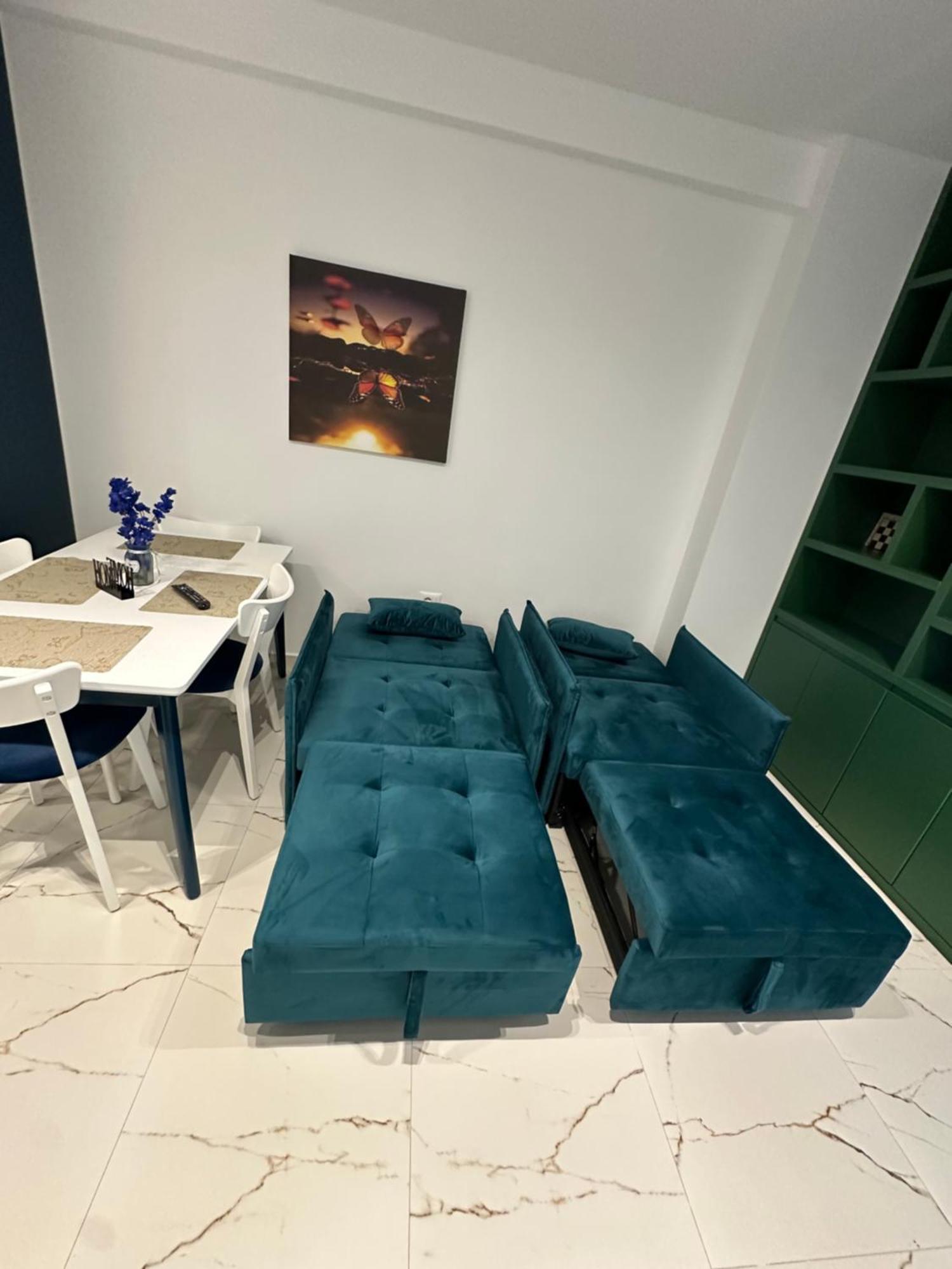 Apartment Ekam Sun *